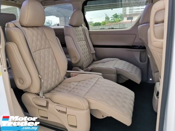 Toyota Alphard 7seaters 2010 E Nappa Beige with Diamond Shape Design CUSTOMIZED LEATHER SEAT REFURBISH Leather > Leather
