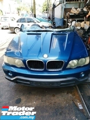 BMW X5 E53 3.0  Half-cut