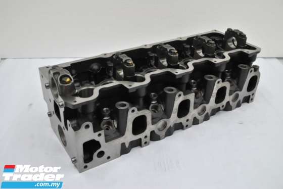 CYLINDER HEAD TOYOTA 2L11 HIACE HILUX Car tools & Equipment > Car tools & Equipment