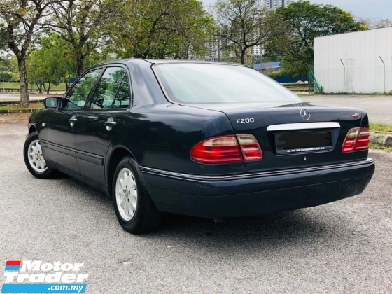 1999 MERCEDES-BENZ E-CLASS E200 2.0 AVANTGARDE SEDAN CAR KING CONIDITION CASH