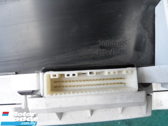 VELLFIRE ANH20 METER Int. Accessories