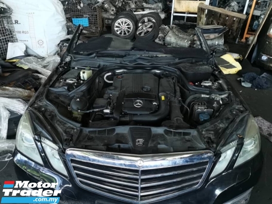 Merz E class w212 200 cgi turbo  half cut n accessories parts Half-cut 