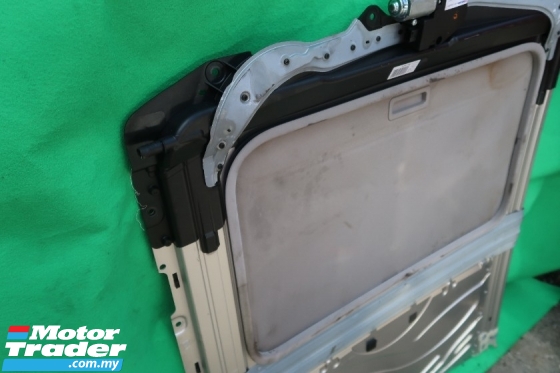 BMW E90 SUN ROOF Performance Part 