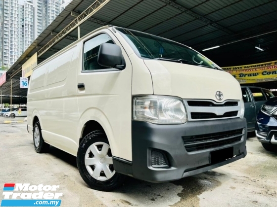 2012 TOYOTA HIACE 2.5 NEW FACELIFT REFUBLISH NICE CONDITION