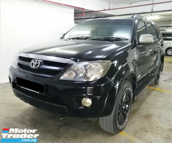 2008 TOYOTA FORTUNER 2.7 V (A)  SPORT SUV / 7 SEAT / LEATHER