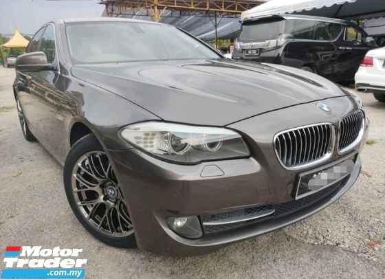 2011 BMW 5 SERIES 523i with 18 inches SPORTS Rim and NEW Tyre