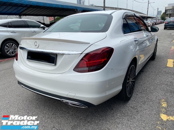 2019 梅赛德斯 - 奔驰C级C200 1.5 (一个) CKD 75K KM 全服务免费保修