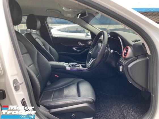 2019 梅赛德斯 - 奔驰C级C200 1.5 (一个) CKD 75K KM 全服务免费保修