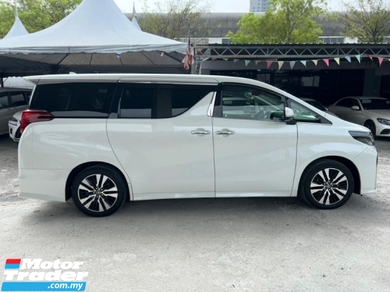 2020 TOYOTA ALPHARD 2.5 SC /3BA /SUNROOF /3 EYE LED /PILOT SEATS/UNREG