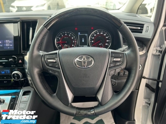 2020 TOYOTA ALPHARD 2.5 SC /3BA /SUNROOF /3 EYE LED /PILOT SEATS/UNREG