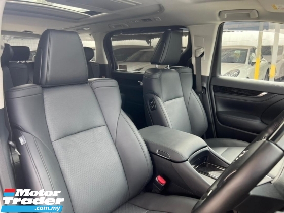 2020 TOYOTA ALPHARD 2.5 SC /3BA /SUNROOF /3 EYE LED /PILOT SEATS/UNREG