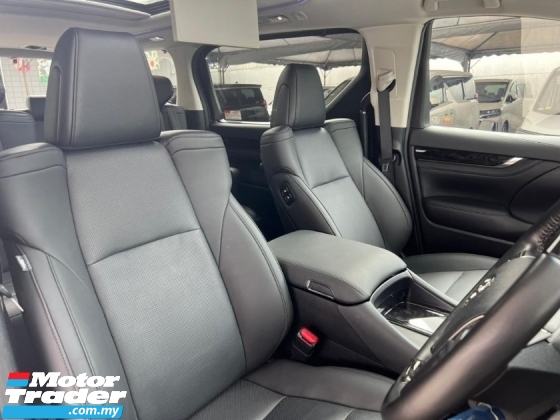 2021 TOYOTA ALPHARD 2.5 SC /3BA /SUNROOF /3 EYE LED /PILOT SEATS/UNREG