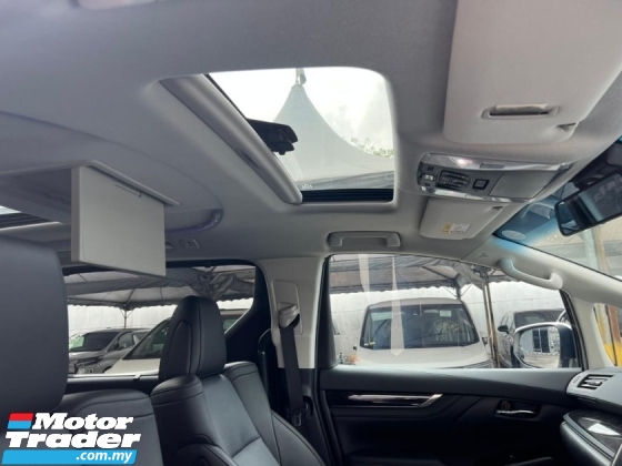 2021 TOYOTA ALPHARD 2.5 SC /3BA /SUNROOF /3 EYE LED /PILOT SEATS/UNREG