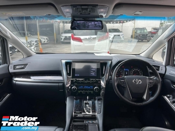 2021 TOYOTA ALPHARD 2.5 SC /3BA /SUNROOF /3 EYE LED /PILOT SEATS/UNREG