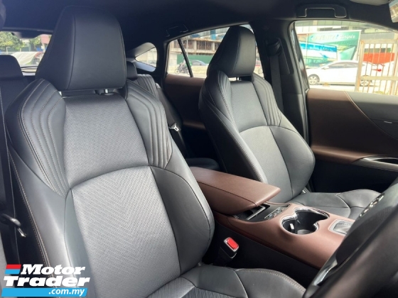 2020 TOYOTA HARRIER 2.0 G FACELIFT /LEATHER PACK /MODELISTA BODYKIT 