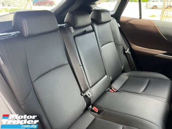 2020 TOYOTA HARRIER 2.0 G FACELIFT /LEATHER PACK /MODELISTA BODYKIT 