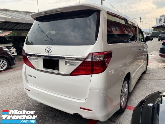 2013 丰田 ALPHARD 240S TYPE GOLD FACELIFT 已注册 2017 电源启动