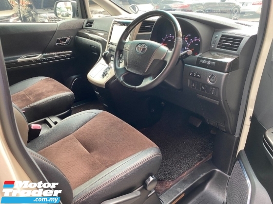 2013 丰田 ALPHARD 240S TYPE GOLD FACELIFT 已注册 2017 电源启动