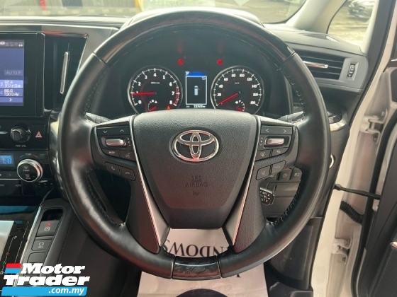 2021 TOYOTA ALPHARD 2.5 SC /3 EYE LED /BSM /PILOT SEATS /FULL LEATHER 