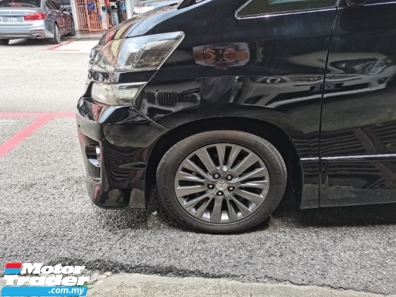 2013 TOYOTA VELLFIRE 2.4 Z 金色眼妆