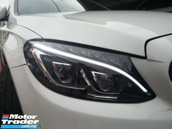 2018 梅赛德斯-奔驰 C 级 C350e AMG 系列 CKD 混合动力 年份 2018 Mil 82k km 完整服务周期运输保修 11 月 2026