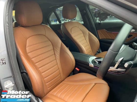 2019 梅赛德斯 - 奔驰C级C300 2.0 AMG 66K KM 保修期内提供全面服务