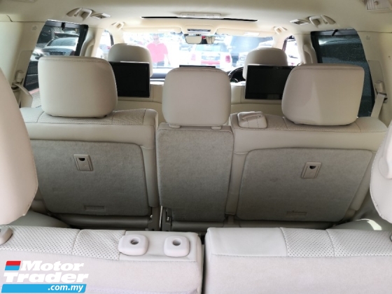2017 LEXUS LX570 CBU LEXUS IMPORTED BAHARU JEPUN Buatan Tahun 2017 VVIP batu 45k km sahaja Full Service Lexus Malaysia