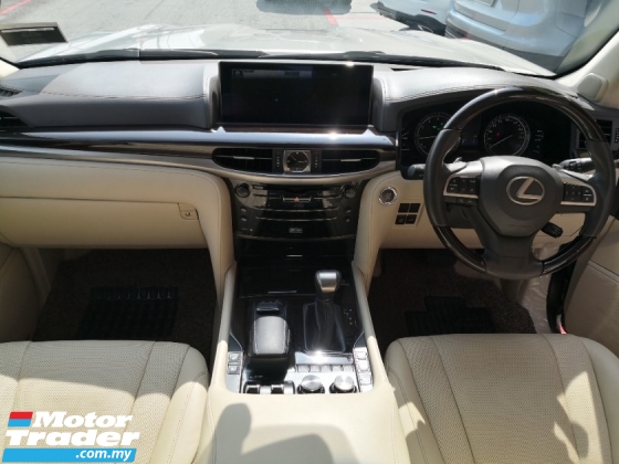 2017 LEXUS LX570 CBU LEXUS IMPORTED BAHARU JEPUN Buatan Tahun 2017 VVIP batu 45k km sahaja Full Service Lexus Malaysia