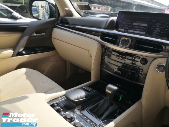 2017 LEXUS LX570 CBU LEXUS IMPORTED BAHARU JEPUN Buatan Tahun 2017 VVIP batu 45k km sahaja Full Service Lexus Malaysia