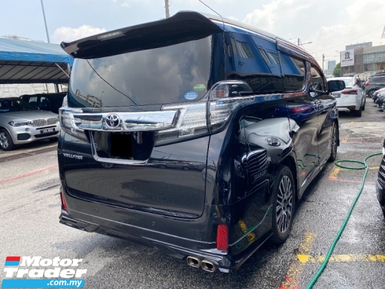2015 TOYOTA VELLFIRE 2.5 FOR Reg 19 7座2P/门P/后备箱免费保修