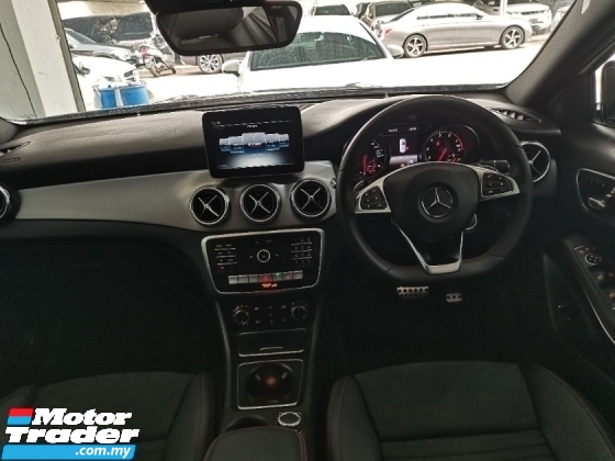 2018 MERCEDES-BENZ GLA 2018 Mercedes-Benz GLA250 2.0 4MATIC AMG REG 2019 CBU 59K KM Full Service Record