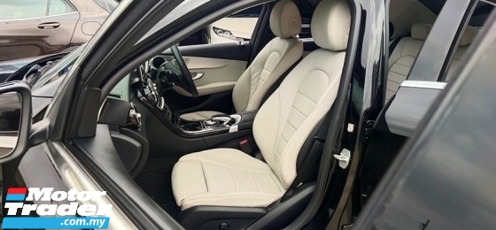 2016 梅赛德斯-奔驰 C 级 C200 2.0cc AVT (一个) 2016 CKD 118K KM 2 年保修 