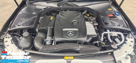 2016 梅赛德斯-奔驰 C 级 C200 2.0cc AVT (一个) 2016 CKD 118K KM 2 年保修 