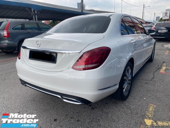 2015 梅赛德斯 - 奔驰C级C200 2.0 (一个) CKD 前卫免费 2 两年保修
