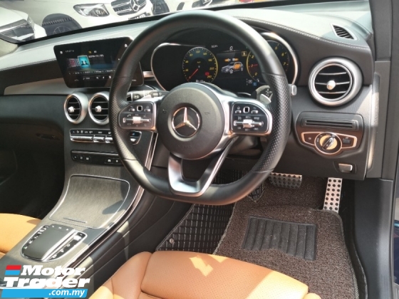2021 梅赛德斯-奔驰 GLC 级 GLC200 AMG 系列 制造年份 2021 CKD 全方位服务 HAP SENG 54k 公里保修期内 8.2025 不错 没有 2828