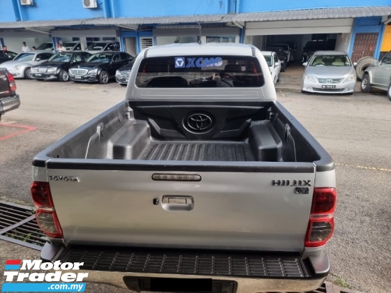 2011 TOYOTA HILUX 2.5cc 4X4 DOUBLE CAB (CKD) REGISTER 2011