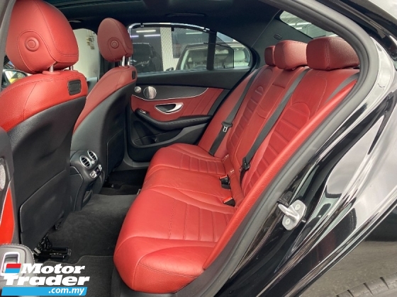 2017 梅赛德斯-奔驰 C-CLASS 350e AMG CKD 全方位服务记录保修至 25