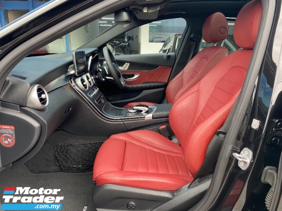 2017 梅赛德斯-奔驰 C-CLASS 350e AMG CKD 全方位服务记录保修至 25