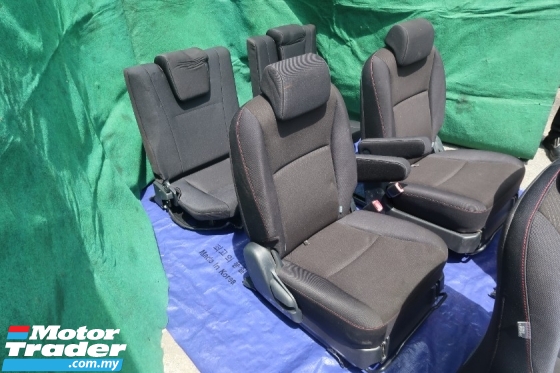 TOYOTA WISH ZGE20 SEAT 1SET Seat 