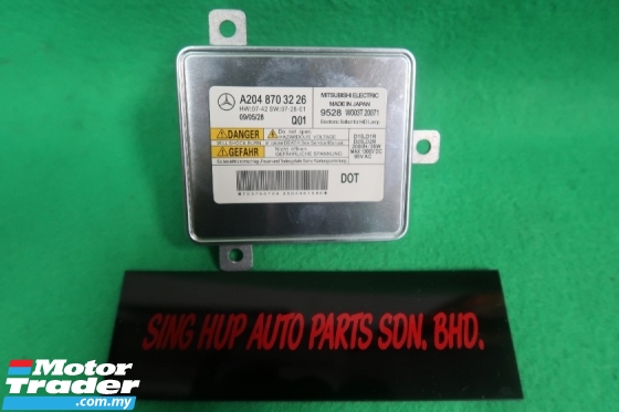 MERCEDES W204 XENON HEADLIGHT BALLAST Lighting 