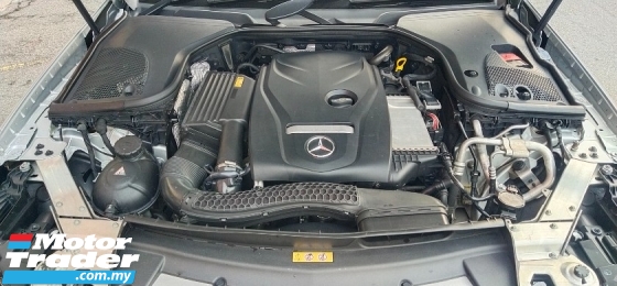 2016 梅赛德斯-奔驰 E 级 E200 2.0cc AVT W213 (一个) CBU, 81ķKM, 2年保修