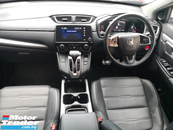 2023 HONDA CR-V 2.0i VTEC Model Baru TAHUN DIBUAT 2023 Selesai 14000 km Sahaja Waranti KAH MOTOR Servis Penuh hingga Mac 2028 