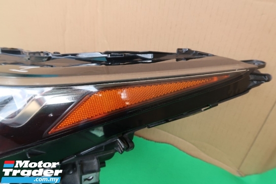 LEXUS RX350 HEAD LAMP PER SIDE Lighting 