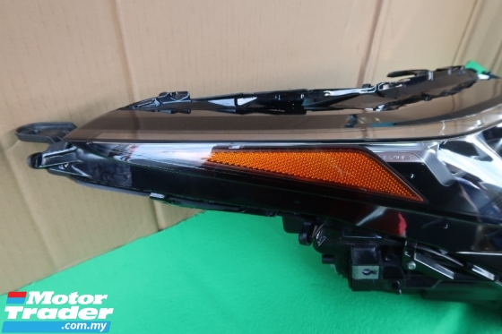 LEXUS RX350 HEAD LAMP PER SIDE Lighting 