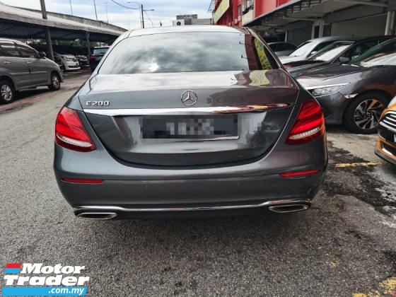 2019 梅赛德斯-奔驰 E 级 梅赛德斯-奔驰 E200 2.0cc AVANTGARDE 运动风格车型 (一个)