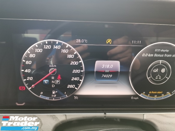 2019 梅赛德斯-奔驰 E 级 梅赛德斯-奔驰 E200 2.0cc AVANTGARDE 运动风格车型 (一个)