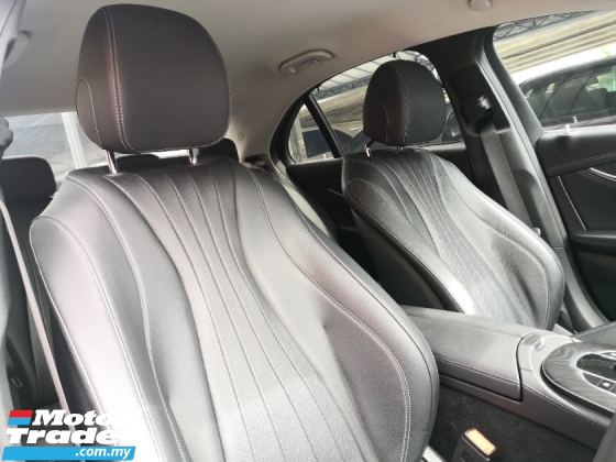 2019 MERCEDES-BENZ E-CLASS E200 SPORTSTYLE AVANTGARDE Baharu 197HP Dibuat 2019 CKD 70k km HAP SENG STAR Perkhidmatan Penuh 2 Waranti Tahun