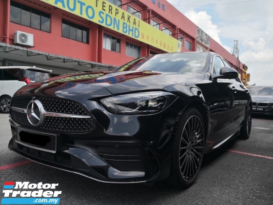 2023 MERCEDES-BENZ C-CLASS C300 AMG Model Baharu TAHUN DIBUAT 2023 CKD Selesai 15000 km Sahaja Di Bawah Mercedes Malaysia Waranti kepada 2027