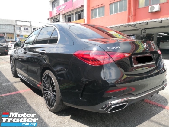 2023 MERCEDES-BENZ C-CLASS C300 AMG Model Baharu TAHUN DIBUAT 2023 CKD Selesai 15000 km Sahaja Di Bawah Mercedes Malaysia Waranti kepada 2027
