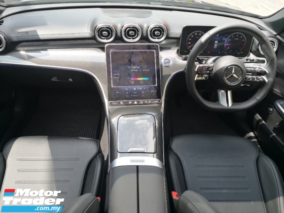 2023 MERCEDES-BENZ C-CLASS C300 AMG Model Baharu TAHUN DIBUAT 2023 CKD Selesai 15000 km Sahaja Di Bawah Mercedes Malaysia Waranti kepada 2027
